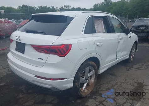 2021 Audi Q3 Premium 40 Tfsi Quattro Tiptronic из США, поврежденный, VIN WA1AUCF39M1087144